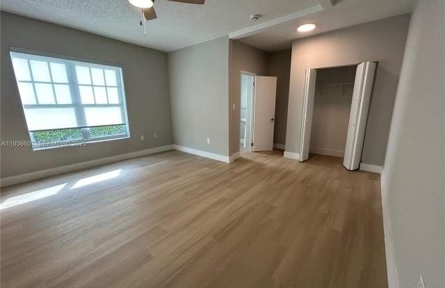 1017 Jefferson Ave - 1017 Jefferson Avenue, Miami Beach, FL 33139 1017 Jefferson Ave - 1017 Jefferson Avenue, Miami Beach, FL 33139