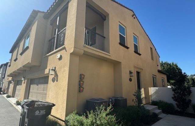 2353 Village Court photos photos