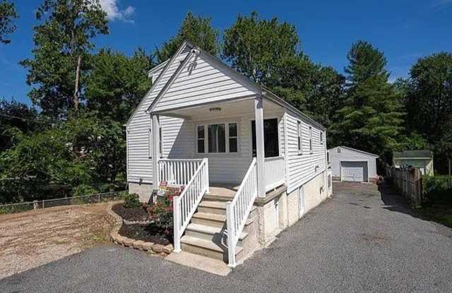 9929 HARFORD Road Gallery 2