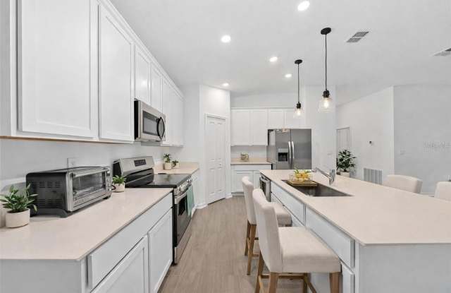 3977 WILLOWBROOK Drive Gallery 4