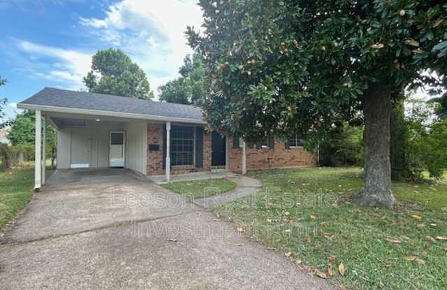 2107 Orbit Dr photos photos