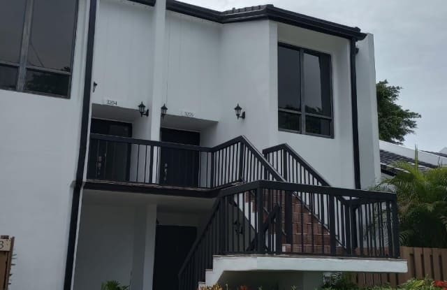 3205 Bridgewood Drive Gallery 2