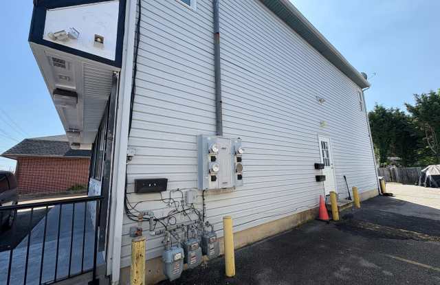 176 BROADWAY photos photos