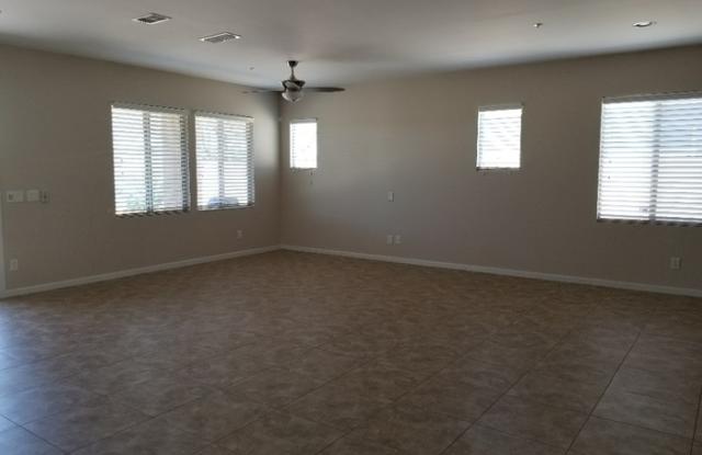 1640 East Dubois Avenue Gallery 4