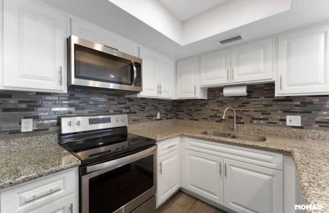 Charming 2BR Townhome in Mesa photos photos