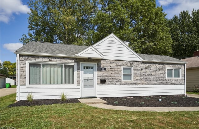 33 Ledgewood Drive - 33 Ledgewood Drive, Bedford, OH 44146