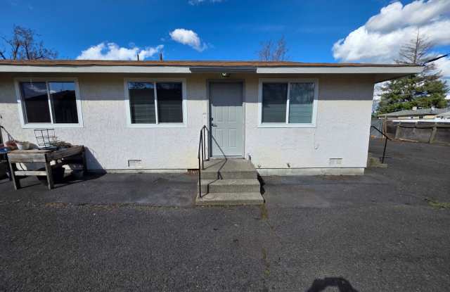 Newly Remodeled Townhouse in Spokane photos photos