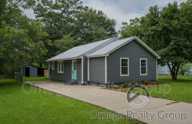 119 Hart Ave photos photos