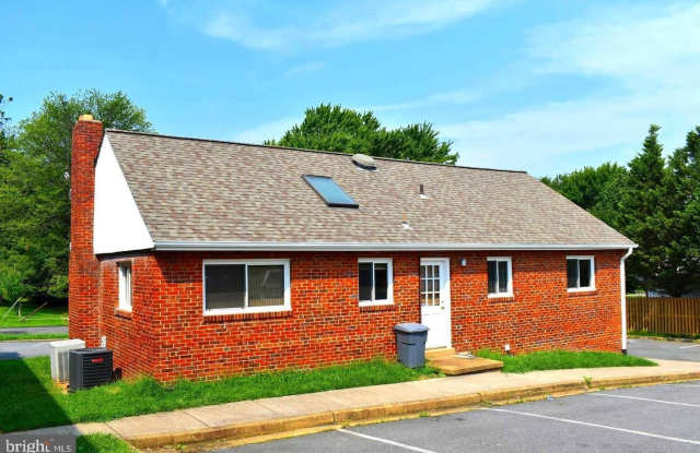 4119 CHATELAIN Road photos photos