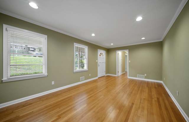 253 Valley Ridge Drive Gallery 3