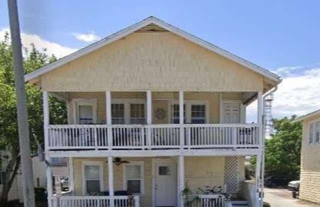 1718 1ST Street N unit: 3 photos photos 1718 1ST Street N unit: 3 photos photos