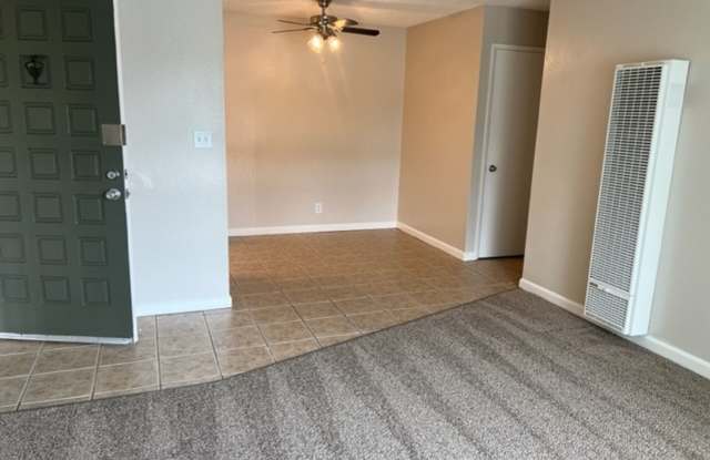 The Retreat Apartments Gallery 3