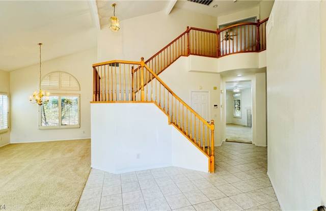 992 CRESCENT MEADOWS Court - 992 Crescent Meadows Court, Henderson, NV 89052