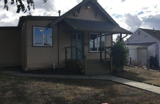 412 East 62nd Street - 412 East 62nd Street, Tacoma, WA 98404