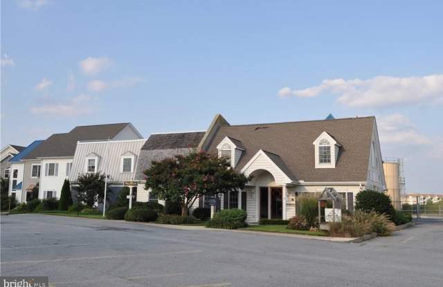 17527 NASSAU COMMONS Boulevard photos photos
