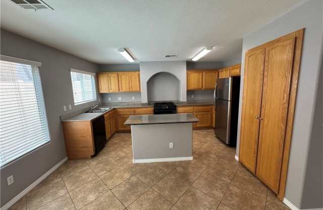 7267 Phlox Road Gallery 4