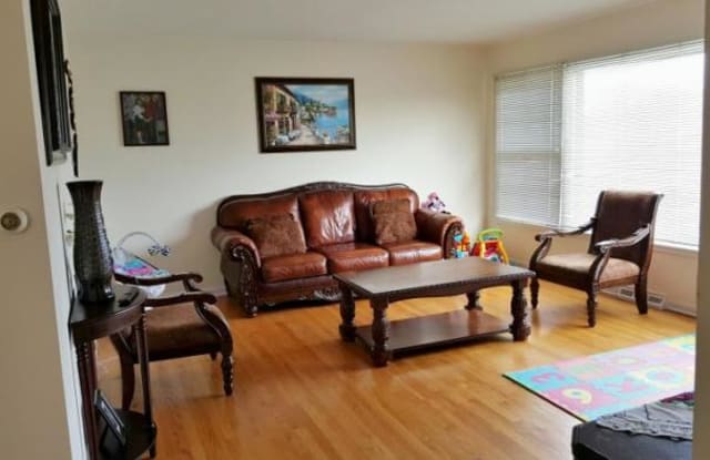6400 N Spaulding - 6400 North Spaulding Avenue, Lincolnwood, IL 60712