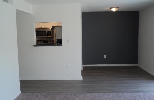 2525 N. Alafaya Trl # 45 Gallery 3