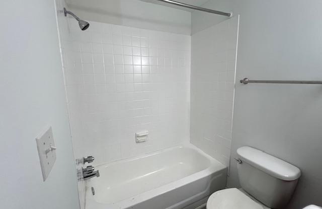 112 Gluck StD - 112 Gluck Street, Youngstown, OH 44505