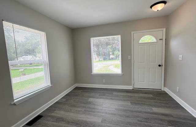7425 Cedar Dr Gallery 2