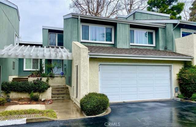 932 Hollow Brook Lane - 932 Hollow Brook Lane, Costa Mesa, CA 92626