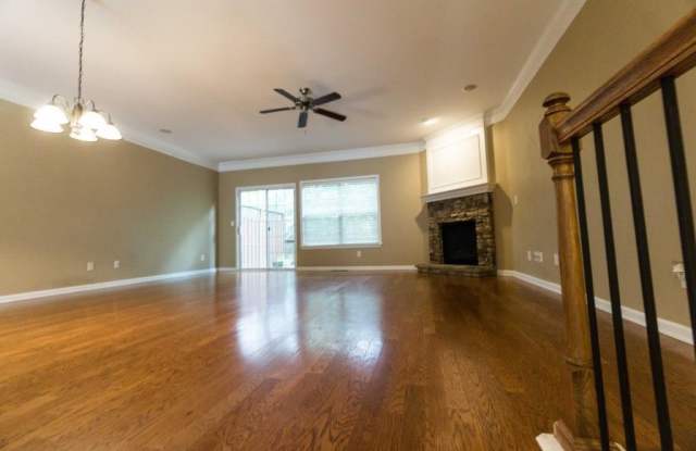 5198 Wellsley Bend Gallery 3