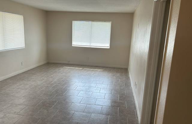 41620 Marine Dr Gallery 3