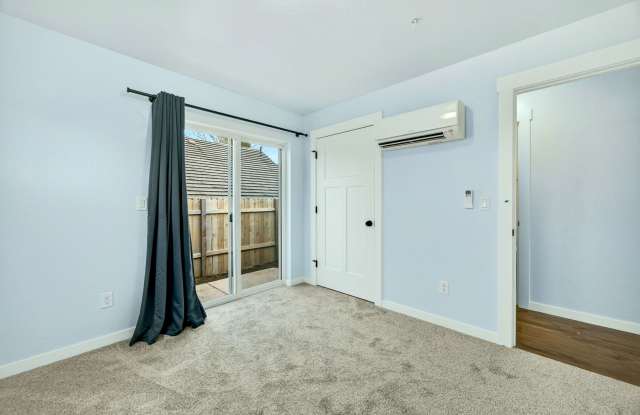 Newer Single Level Home Gallery 3