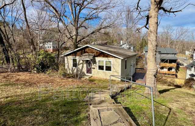 80 Oakwood St photos photos