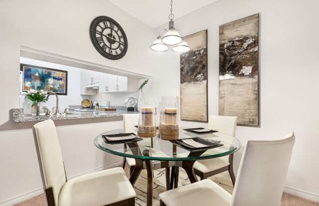 Lakes of Chateau Estates South Gallery 4