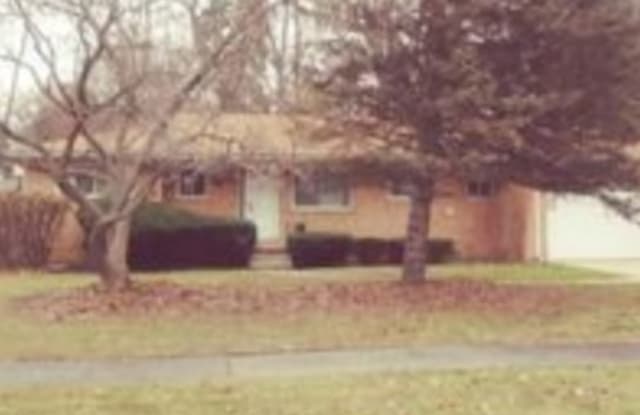 18518 saratoga blvd - 18518 Saratoga Boulevard, Lathrup Village, MI 48076