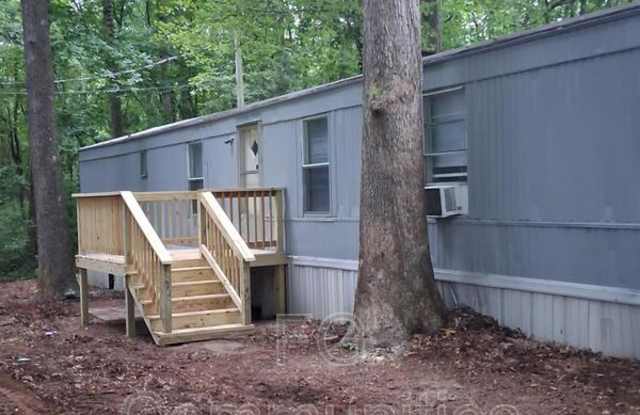 120 Deck Circle Gallery 1