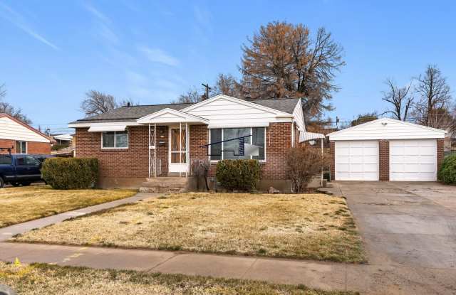 Updated Clearfield 4 Bedroom, 2 Bathroom Home! photos photos