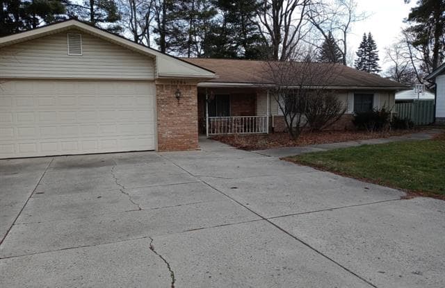 11784 ALOIS Street - 11784 Alois Street, Livonia, MI 48150