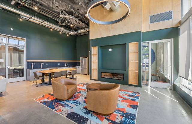 Metro 5000 Apartments | Furnished Student Housing in Seattle U-District Near University of Washington Gallery 2