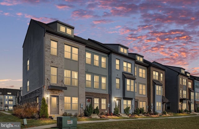 119 CAPITAL COURT - 119 Capital Court, Largo, MD 20774
