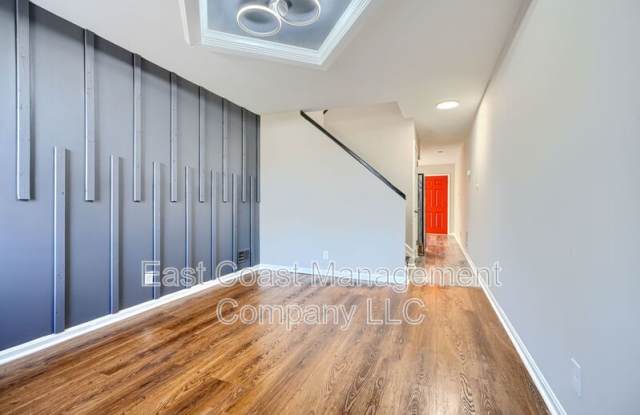 1820 Brunt St photos photos
