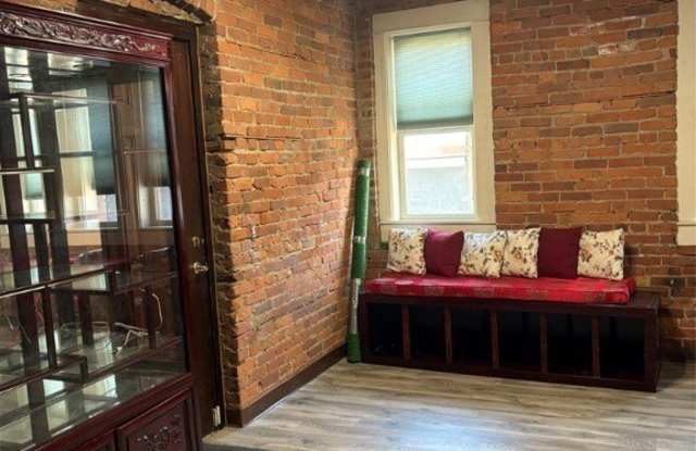 3348 St Clair Avenue NE photos photos