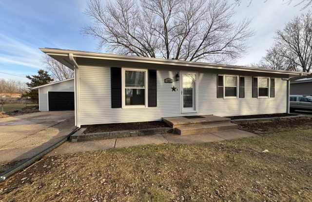 4 bedroom 2 bath home in Port Byron photos photos