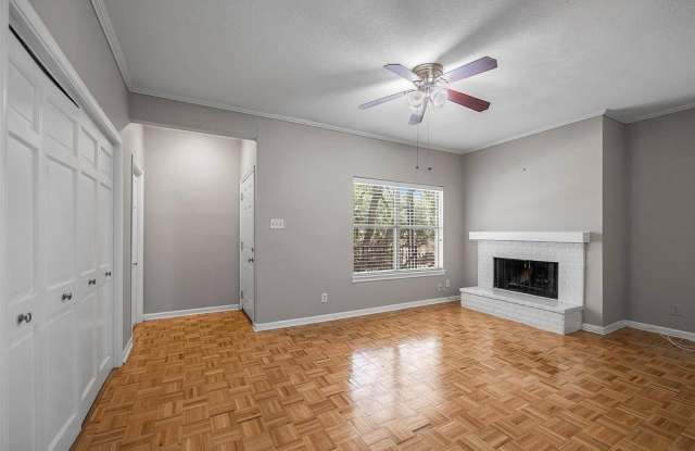 726 Bering, Unit D Drive - 726 Bering Drive, Houston, TX 77057