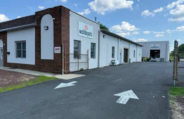528 NICHOLSON Road Gallery 2