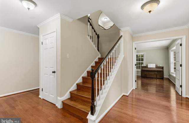 11800 GREY BIRCH Place Gallery 3