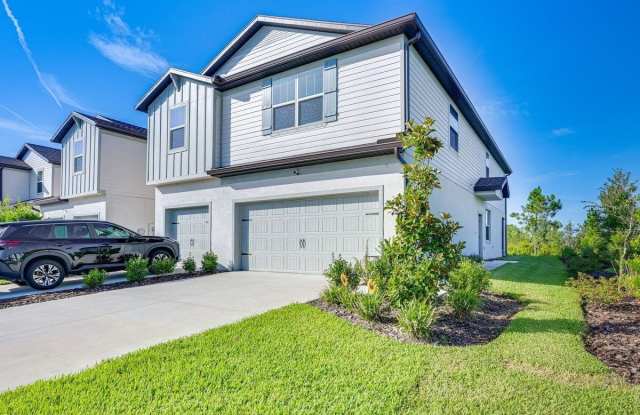 5443 ELMVIEW Crossing Gallery 2