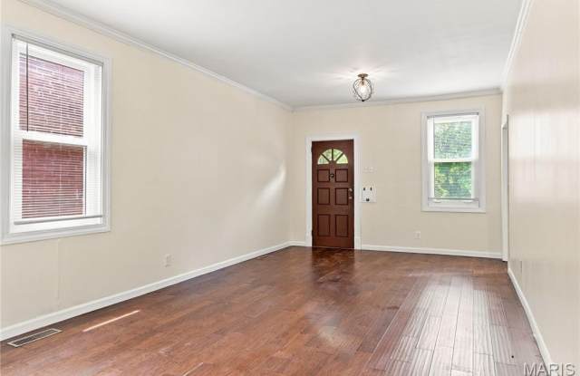 5446 Christy Avenue Gallery 4