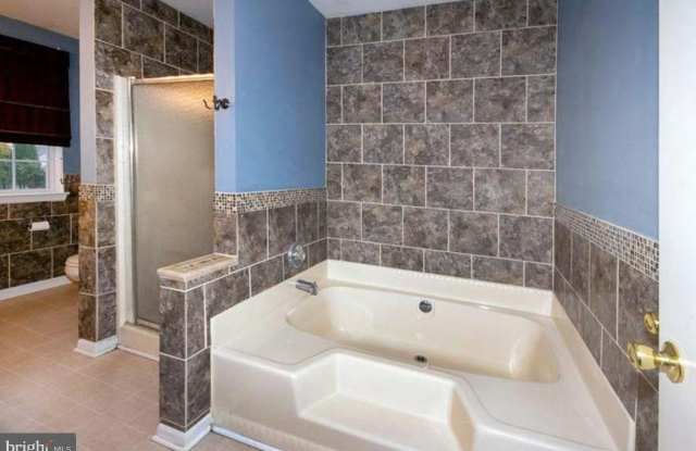 14 WOOD THRUSH AVENUE photos photos