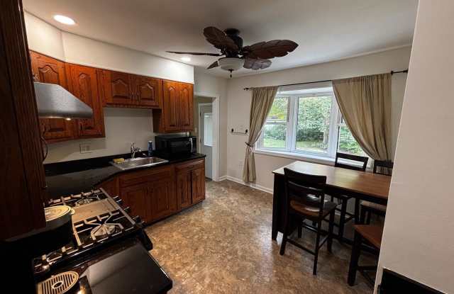 21 POINT BREEZE AVENUE photos photos