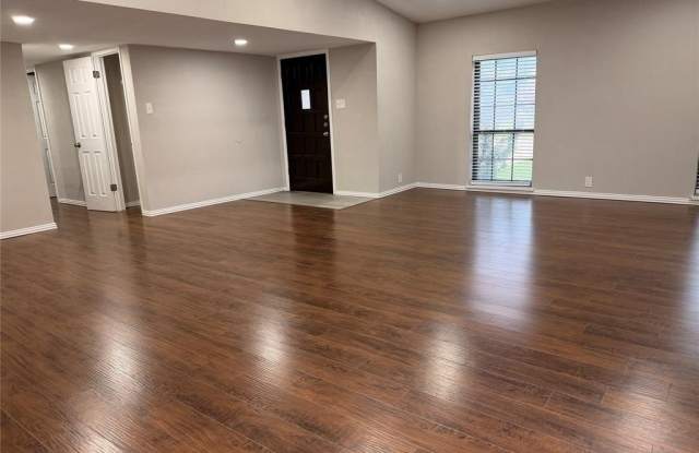 2934 Flagstone Drive Gallery 3