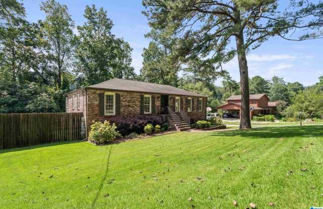 3708 NORTHCOTE DRIVE photos photos