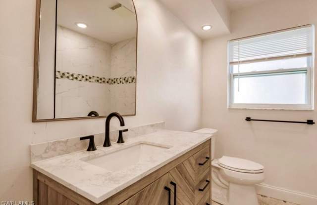 4911 Santa Monica Court Gallery 3