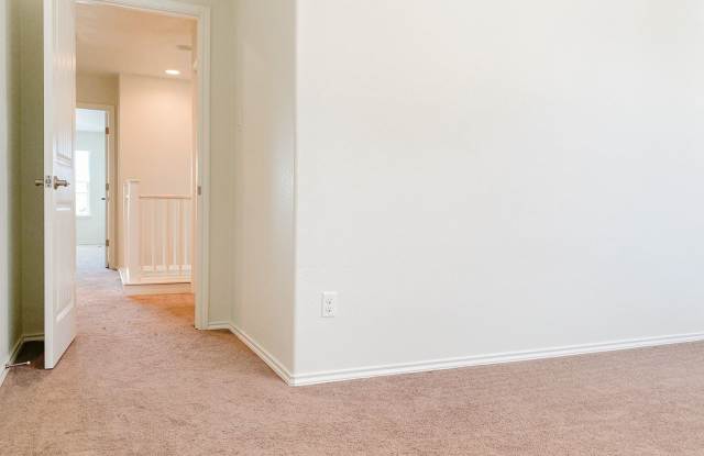 Beautiful 4 BR / 2.5 BA Home for Rent in Austin photos photos